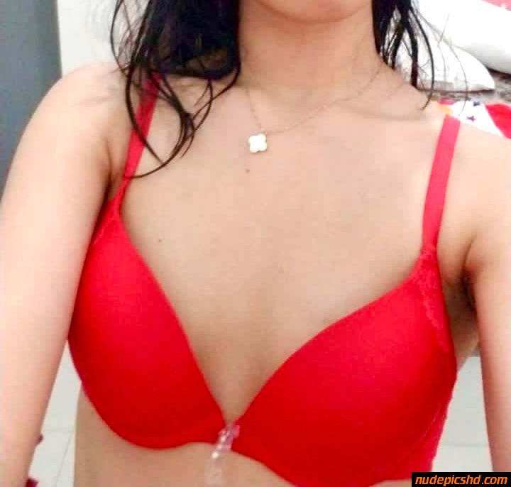 Does Red Looks Hot For Me