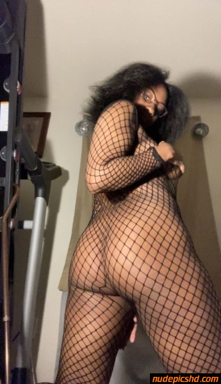 Don’t Mess With The Fishnets!