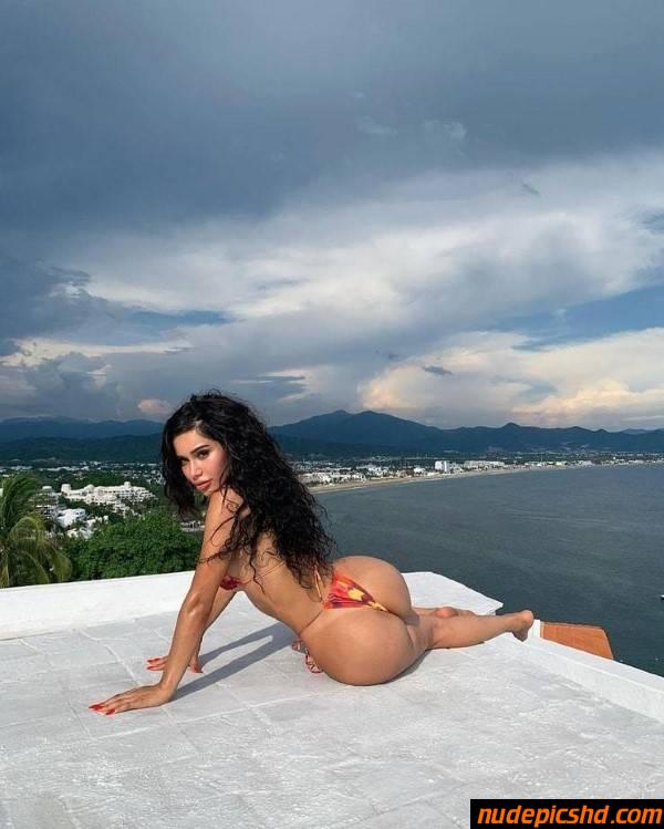 Janet Guzman Awesome Ass In Bikini