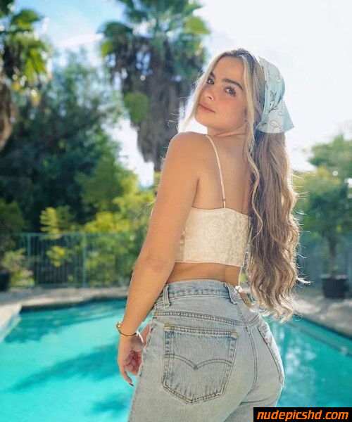 Addison Rae Wow
