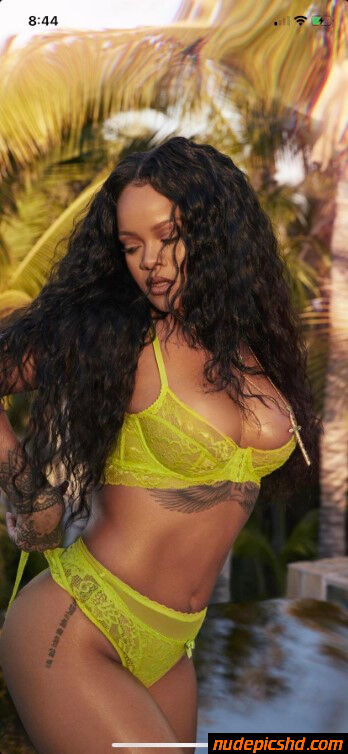 Rihanna Wow